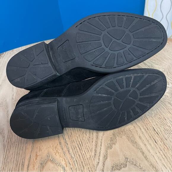 Born Bresson Suede Chelsea Boot Pull On Black Ankle Bootie Women’s 7 - Picture 13 of 13